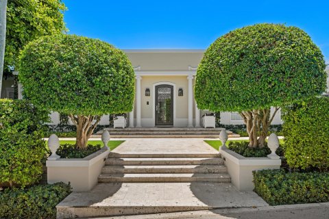 Villa ou maison à vendre à Palm Beach, Floride: 4 chambres, 416.85 m2 № 959230 - photo 15