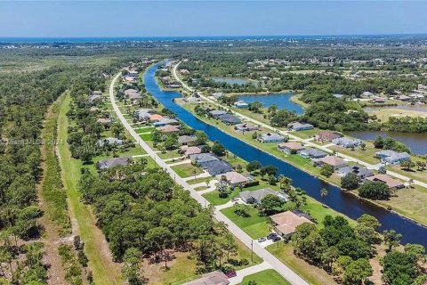 Land in Port Charlotte, Florida № 1170853 - photo 3