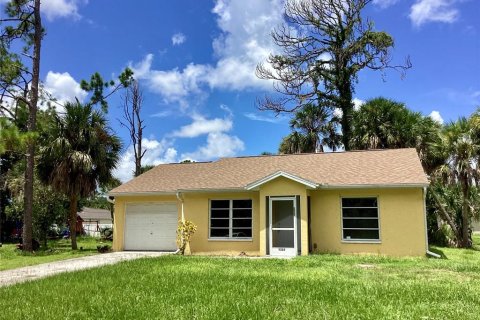 Villa ou maison à vendre à North Port, Floride: 2 chambres, 95.97 m2 № 1314657 - photo 2