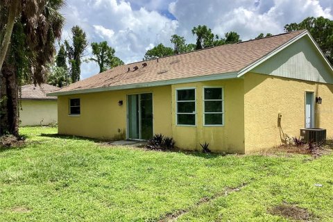 Villa ou maison à vendre à North Port, Floride: 2 chambres, 95.97 m2 № 1314657 - photo 10