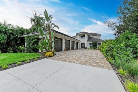 Villa ou maison à vendre à Punta Gorda, Floride: 4 chambres, 360.27 m2 № 1350463 - photo 12