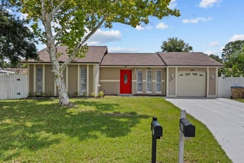 House in Kissimmee, Florida 3 bedrooms, 109.16 sq.m. № 1361617 - photo 19