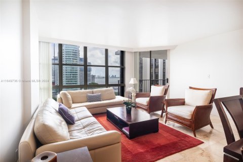 Condominio en venta en Miami, Florida, 2 dormitorios, 126.53 m2 № 1332993 - foto 14