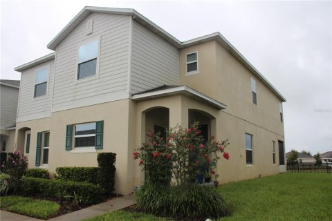 Adosado en venta en Davenport, Florida, 3 dormitorios, 183.95 m2 № 1357368 - foto 1