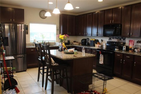 Townhouse in Davenport, Florida 3 bedrooms, 183.95 sq.m. № 1357368 - photo 6