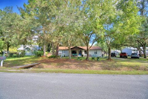 House in Lake Wales, Florida 3 bedrooms, 197.32 sq.m. № 1374045 - photo 2