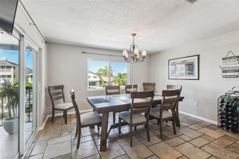 Villa ou maison à vendre à New Port Richey, Floride: 5 chambres, 331.66 m2 № 1374044 - photo 13