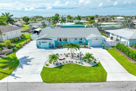 Villa ou maison à louer à Englewood, Floride: 4 chambres, 146.69 m2 № 1357554 - photo 24