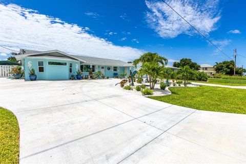 Villa ou maison à louer à Englewood, Floride: 4 chambres, 146.69 m2 № 1357554 - photo 26