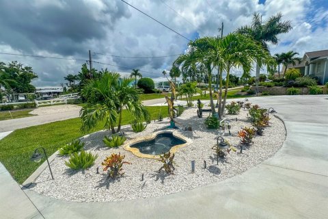 Villa ou maison à louer à Englewood, Floride: 4 chambres, 146.69 m2 № 1357554 - photo 8