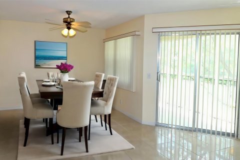 Copropriété à vendre à Pembroke Pines, Floride: 1 chambre, 97.08 m2 № 1119924 - photo 13