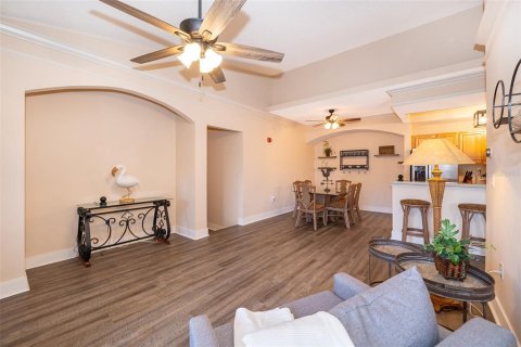 Copropriété à vendre à Orlando, Floride: 2 chambres, 109.07 m2 № 1280482 - photo 10