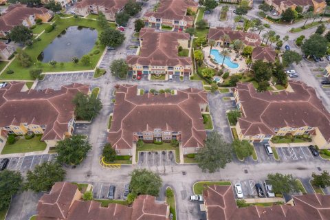 Copropriété à vendre à Orlando, Floride: 2 chambres, 109.07 m2 № 1280482 - photo 25