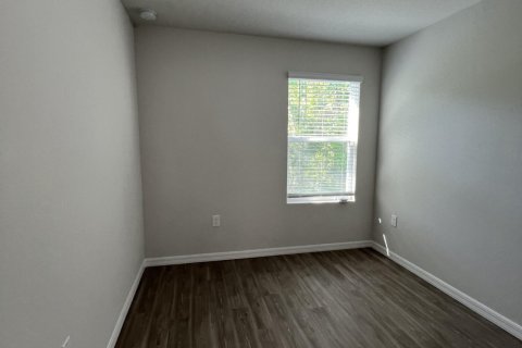 Appartement à louer à Jacksonville, Floride: 2 chambres, 381.27 m2 № 885721 - photo 6