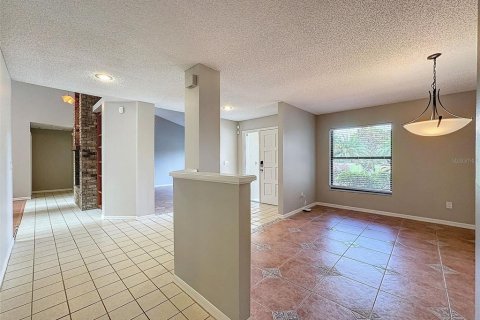 Villa ou maison à vendre à Odessa, Floride: 4 chambres, 340.58 m2 № 1343154 - photo 7