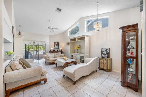 Villa ou maison à vendre à Tampa, Floride: 3 chambres, 123.65 m2 № 1344070 - photo 8