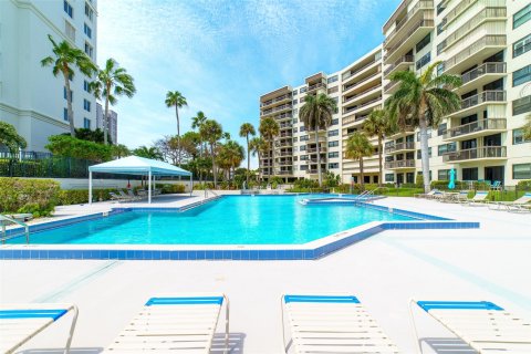 Copropriété à vendre à Pompano Beach, Floride: 2 chambres, 132.85 m2 № 1081551 - photo 9