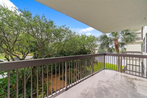 Condo in Pompano Beach, Florida, 2 bedrooms  № 1081551 - photo 20