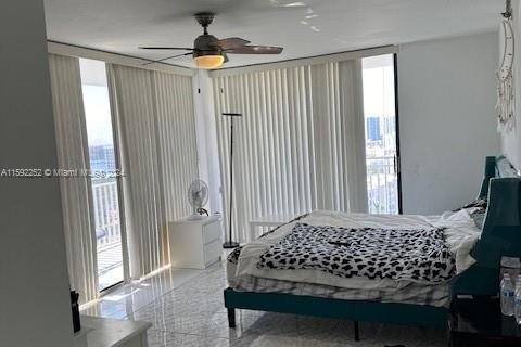 Condo in Sunny Isles Beach, Florida, 2 bedrooms  № 1185044 - photo 18