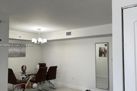 Condo in Sunny Isles Beach, Florida, 2 bedrooms  № 1185044 - photo 28