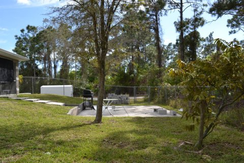 Villa ou maison à vendre à Lehigh Acres, Floride: 3 chambres, 130.16 m2 № 1177471 - photo 1