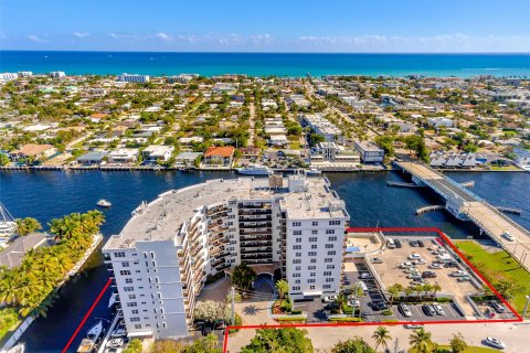 Condo in Fort Lauderdale, Florida, 1 bedroom  № 1177475 - photo 3