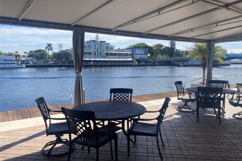 Condo in Fort Lauderdale, Florida, 1 bedroom  № 1177475 - photo 14