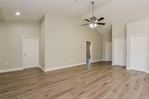 Casa en alquiler en Winter Haven, Florida, 3 dormitorios, 125.6 m2 № 1378181 - foto 5