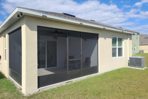 Villa ou maison à louer à Davenport, Floride: 3 chambres, 150.97 m2 № 1378139 - photo 3