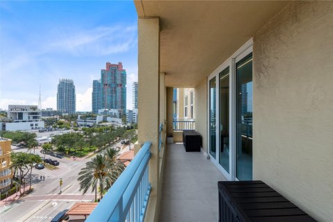 Copropriété à vendre à Miami Beach, Floride: 2 chambres, 104.98 m2 № 1304887 - photo 26