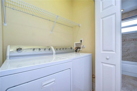 Adosado en venta en Tampa, Florida, 3 dormitorios, 178.19 m2 № 1400592 - foto 26