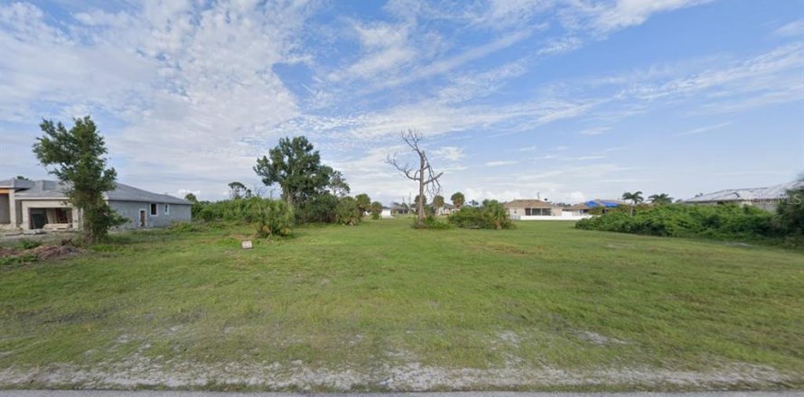 Land in Rotonda, Florida № 1374627