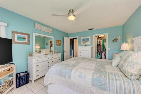 Condominio en alquiler en Sarasota, Florida, 1 dormitorio, 62.8 m2 № 1387254 - foto 20