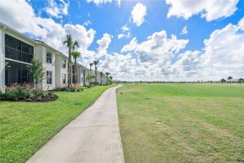 Condominio en alquiler en Punta Gorda, Florida, 2 dormitorios, 133.59 m2 № 838269 - foto 18