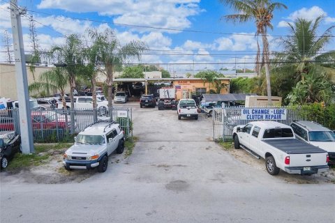 Immobilier commercial à vendre à North Miami, Floride № 544467 - photo 5