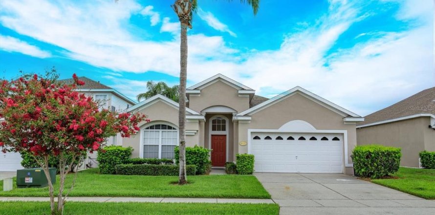 Villa ou maison à Kissimmee, Floride 4 chambres, 171.13 m2 № 1253620