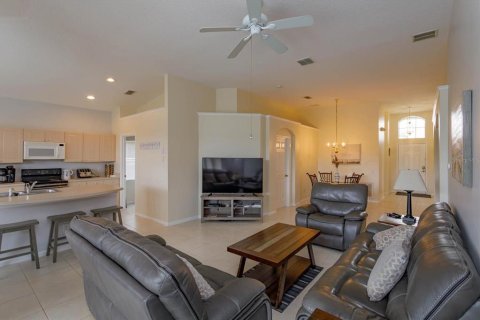 Casa en venta en Kissimmee, Florida, 4 dormitorios, 171.13 m2 № 1253620 - foto 7