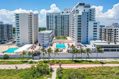 Studio in the Condo in Miami Beach, Florida  № 1140803 - photo 2