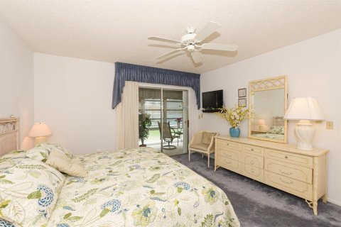 Condominio en venta en Stuart, Florida, 2 dormitorios, 89.37 m2 № 579683 - foto 25