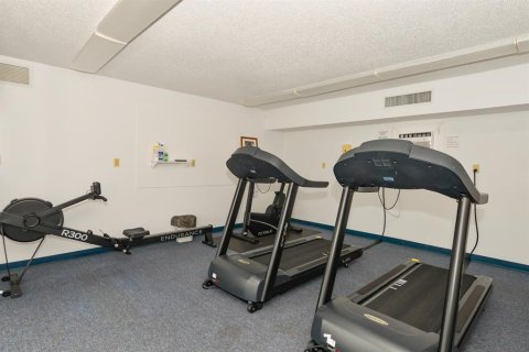 Condo in Stuart, Florida, 2 bedrooms  № 579683 - photo 6