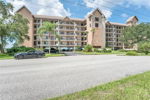 Copropriété à vendre à Port Richey, Floride: 2 chambres, 115.76 m2 № 1351466 - photo 5