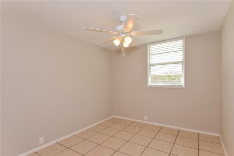 Casa en alquiler en Sarasota, Florida, 3 dormitorios, 90.12 m2 № 1351417 - foto 11