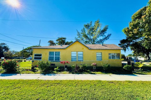 Casa en venta en Deerfield Beach, Florida, 4 dormitorios, 148.27 m2 № 978318 - foto 23