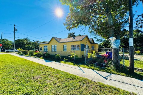 Casa en venta en Deerfield Beach, Florida, 4 dormitorios, 148.27 m2 № 978318 - foto 21