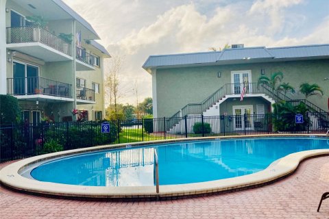 Condominio en venta en Wilton Manors, Florida, 2 dormitorios, 92.9 m2 № 954336 - foto 3