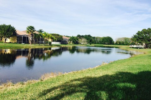 Villa ou maison à vendre à Weston, Floride: 6 chambres, 343.37 m2 № 1116193 - photo 8