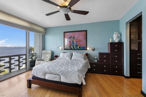 Condo in Palm Beach, Florida, 3 bedrooms  № 1009578 - photo 12