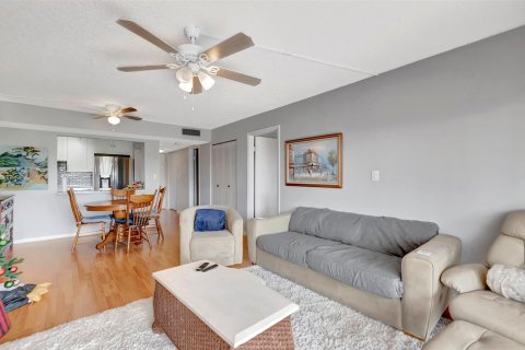 Condominio en venta en Boca Raton, Florida, 2 dormitorios, 104.52 m2 № 860466 - foto 7