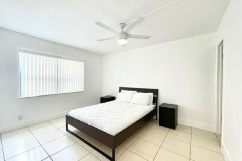 Condo in Sunrise, Florida, 2 bedrooms  № 1188526 - photo 25