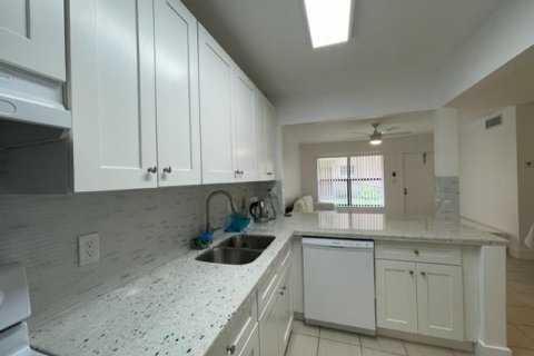 Condominio en venta en Sunrise, Florida, 2 dormitorios, 70.61 m2 № 1188526 - foto 2